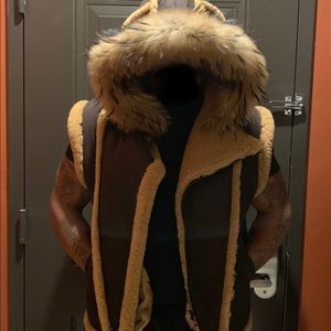 Men’s Shearling Hooded Vest